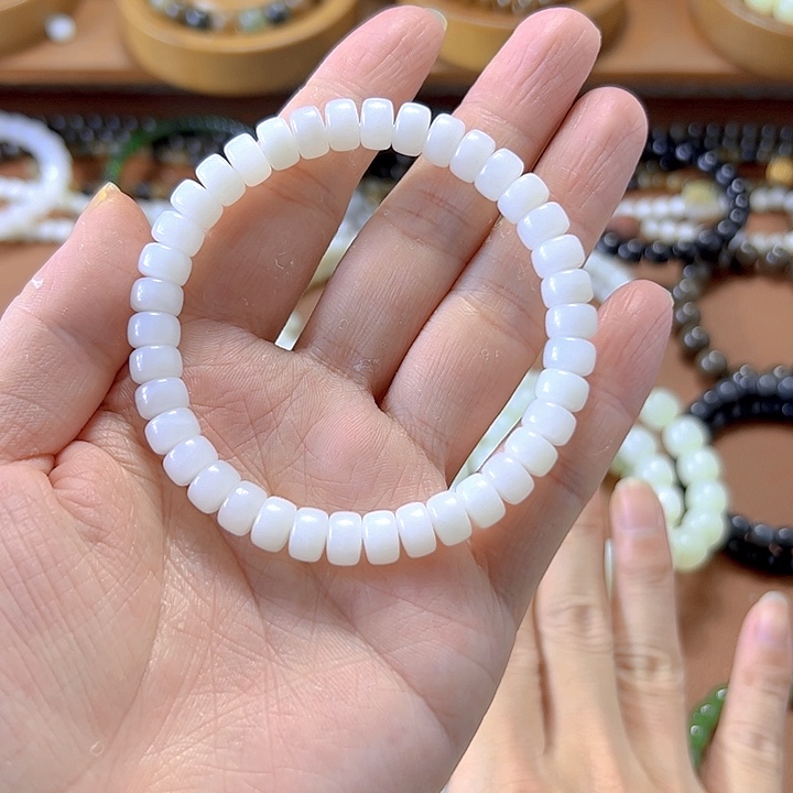 和田玉手串未镶嵌