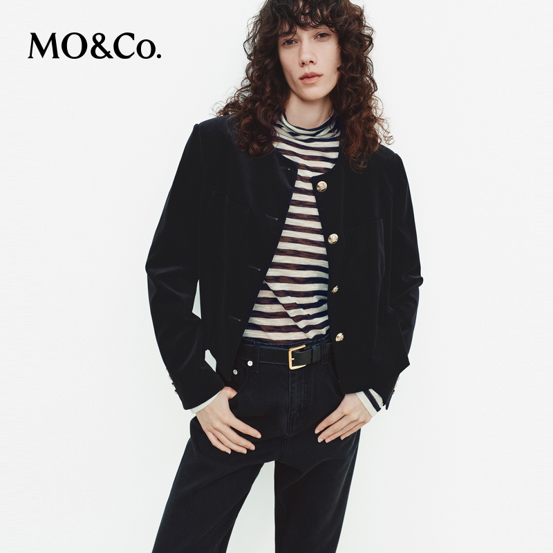 MOCO外套2026春新品意大利精工棉平绒垫肩箱型金珠扣MBF1JKT006