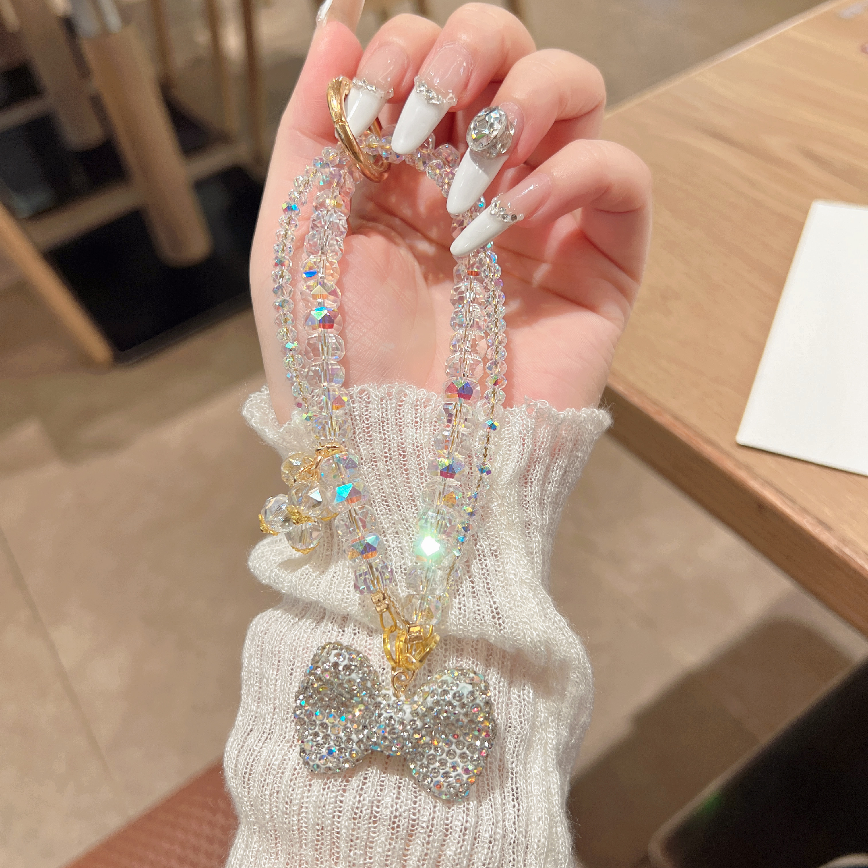 满钻蝴蝶结夹钻圈短款夹片式通用手机链女款挂绳挂件挂饰