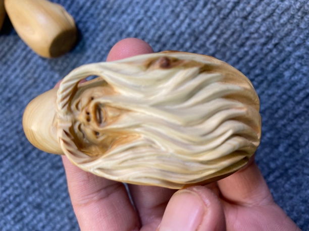 太行崖柏爆满瘤疤