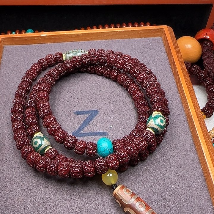 金刚菩提吊坠金刚菩提吊坠