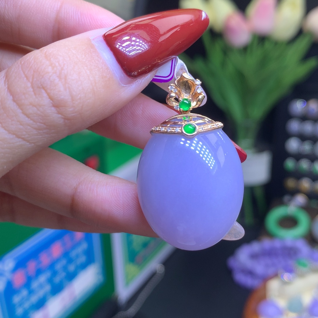 翡翠颈饰18K金镶嵌天然