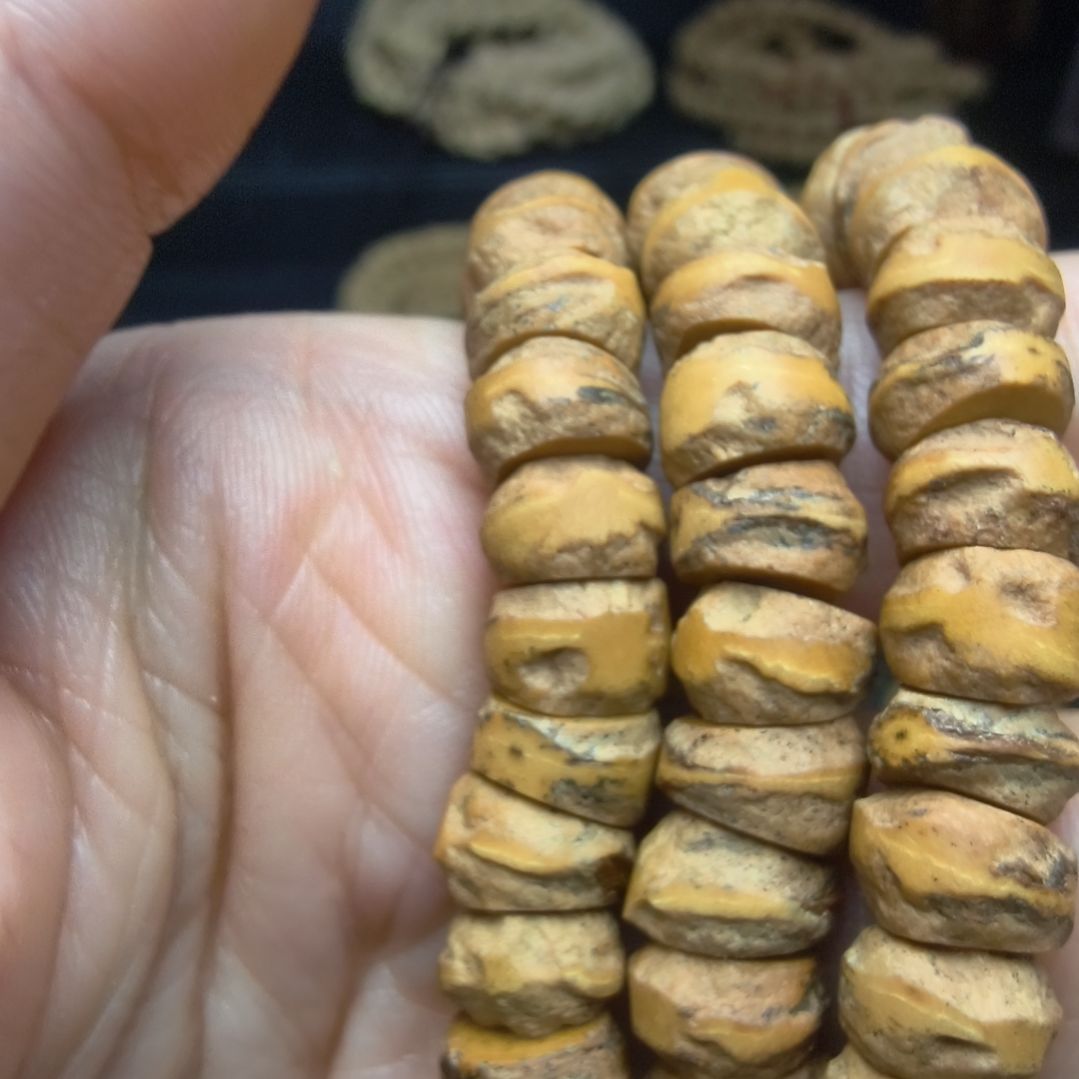 从***过柏香籽/百香籽吊坠百嘎红芽口