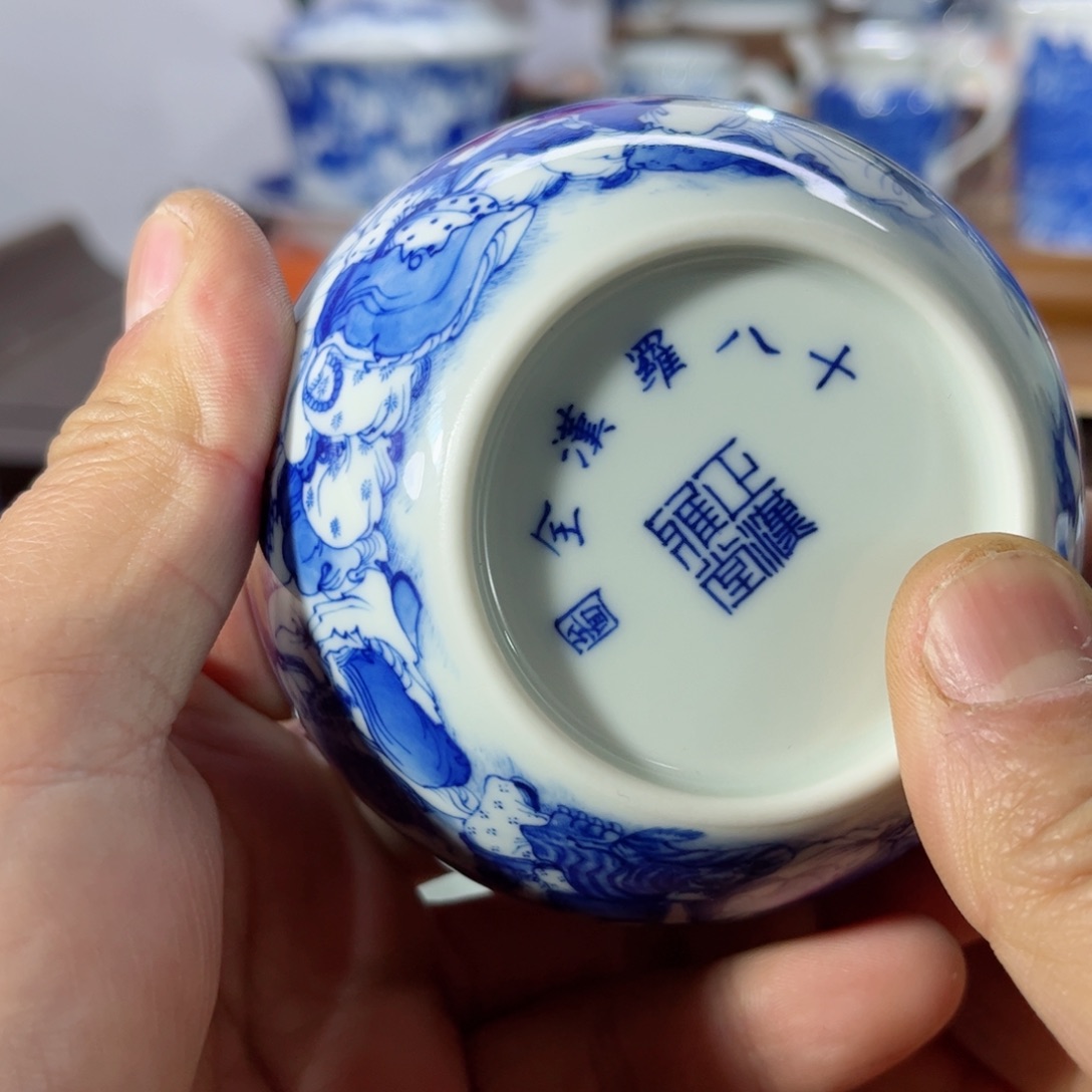 杯子感*手工手绘的陶瓷，