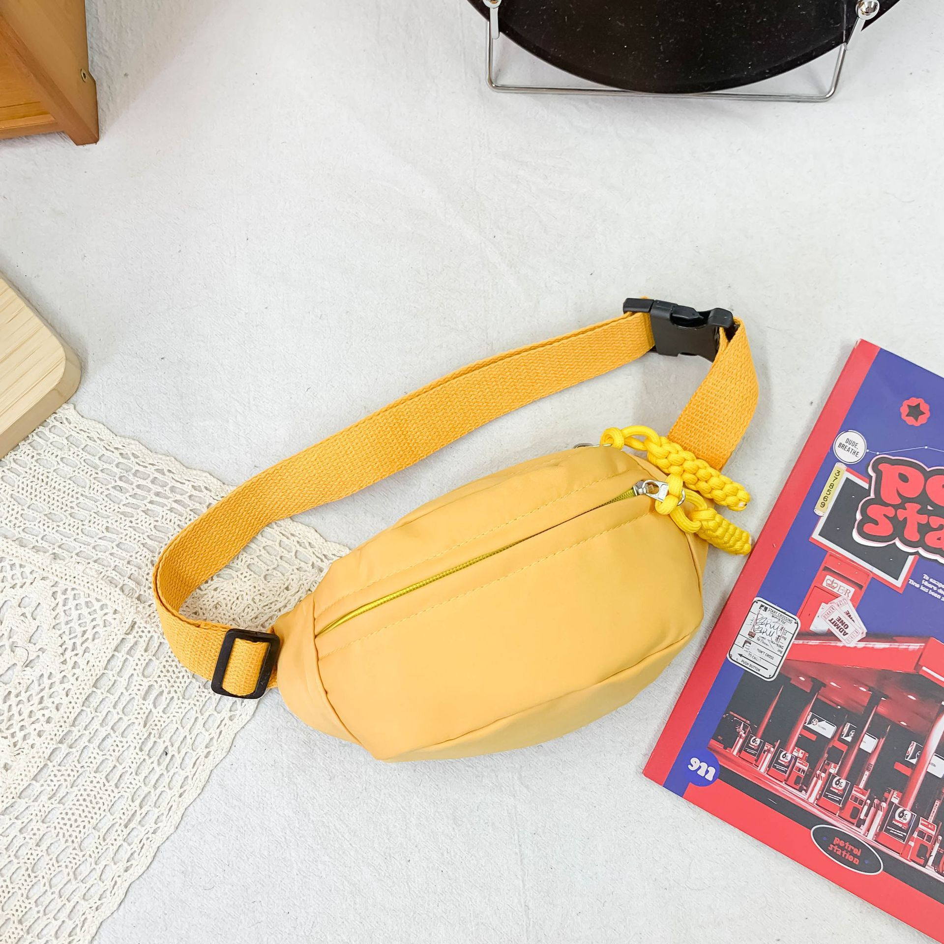 2025韩版新款多巴胺纯色小胸包女款斜挎包亲子儿童防水洋气腰包