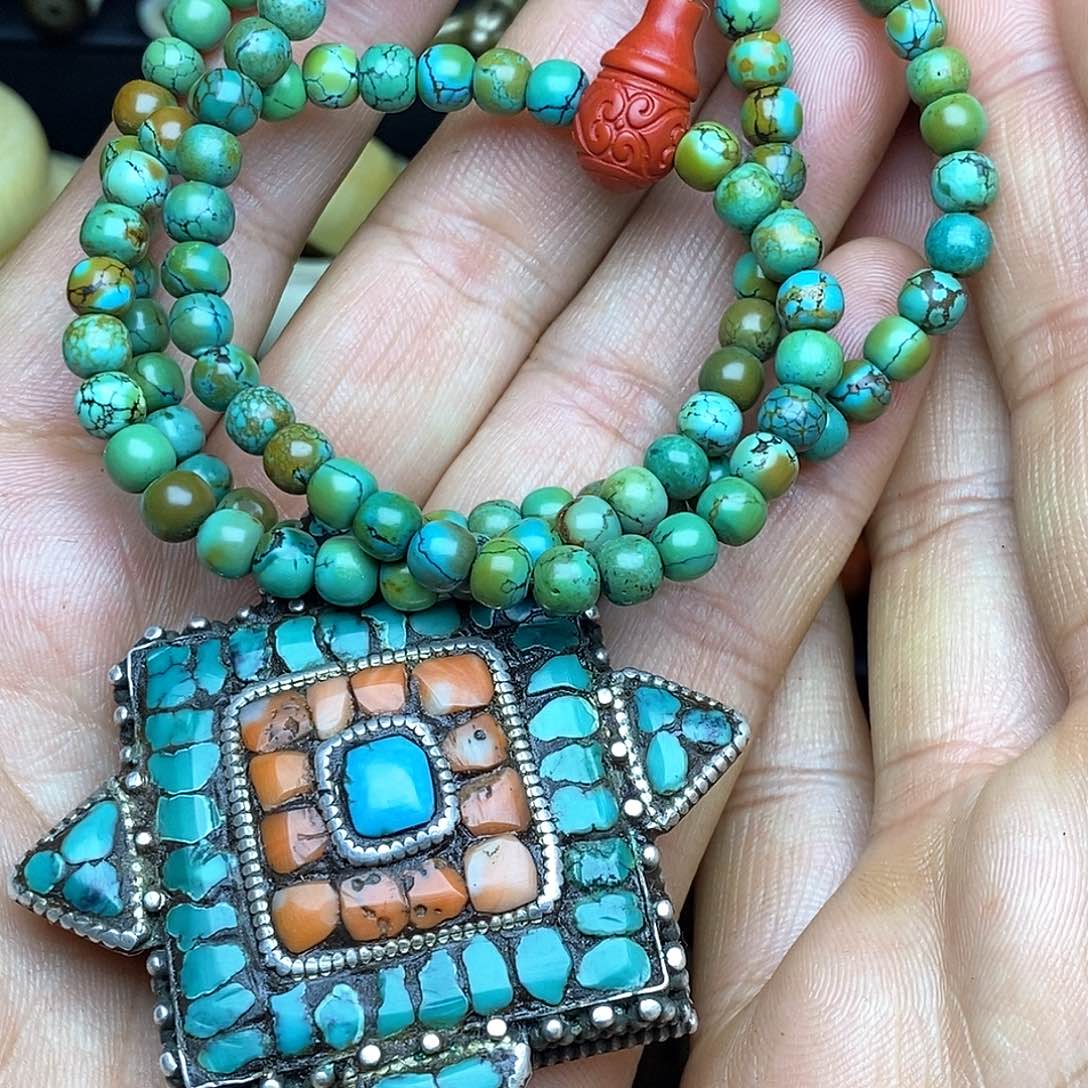 泥塑…………………………………………