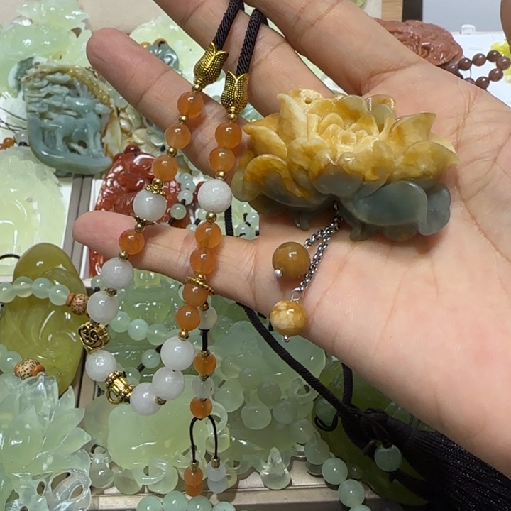 蛇纹石玉小摆未镶嵌