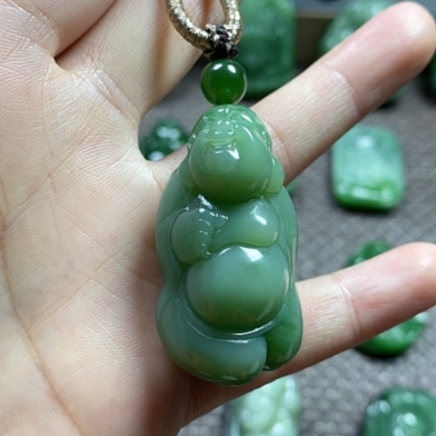【闪购商品】颈饰未镶嵌和田玉