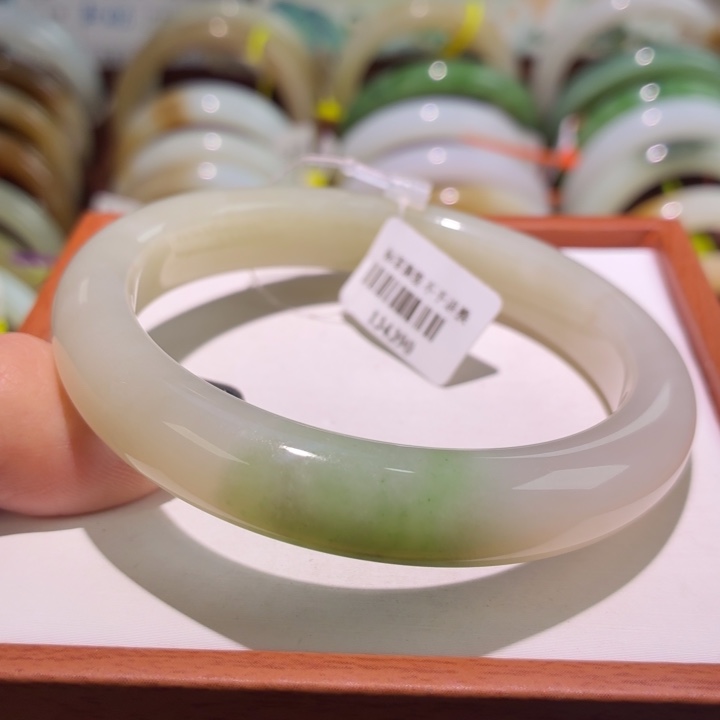 和田玉未镶嵌手镯 59 60