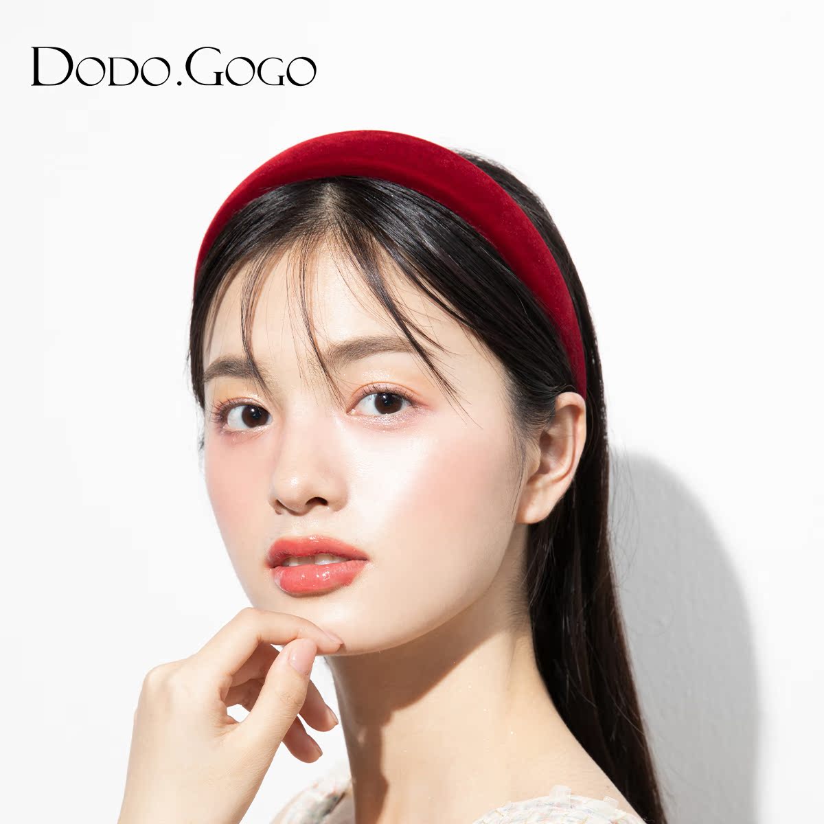 DODOGOGO气质网红百搭复古红色法式丝绒宽边