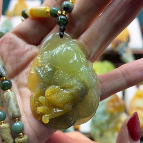 岫玉挂件未镶嵌挂件