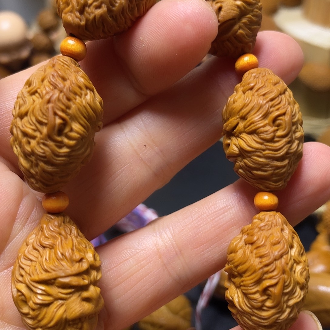 手串橄榄核qerrtyy