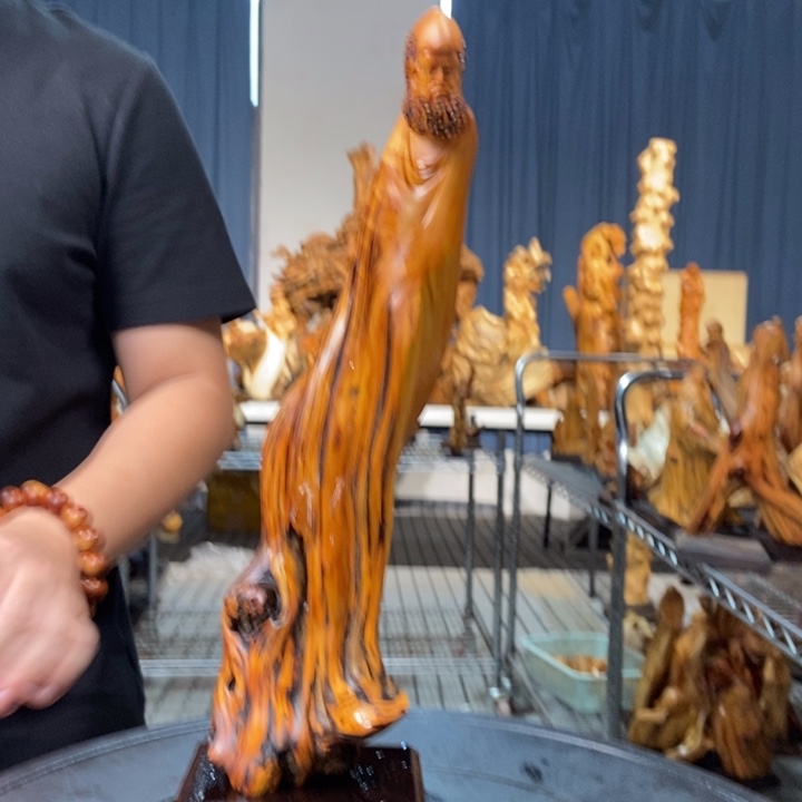 柏木（崖柏）随型摆件