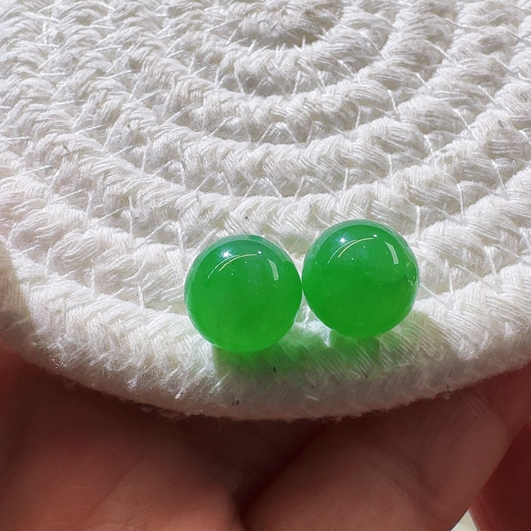 翡翠未镶嵌颈饰裸石卡11.4