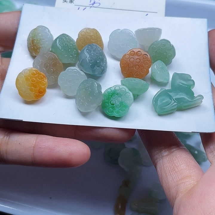 L***拉定制翡翠未镶嵌翡翠翡翠