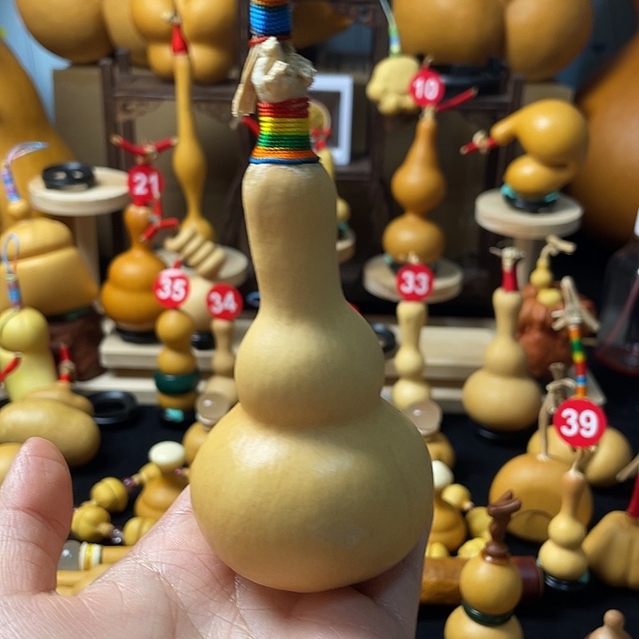 頭***一葫芦娃兄弟姐妹们有没有谁