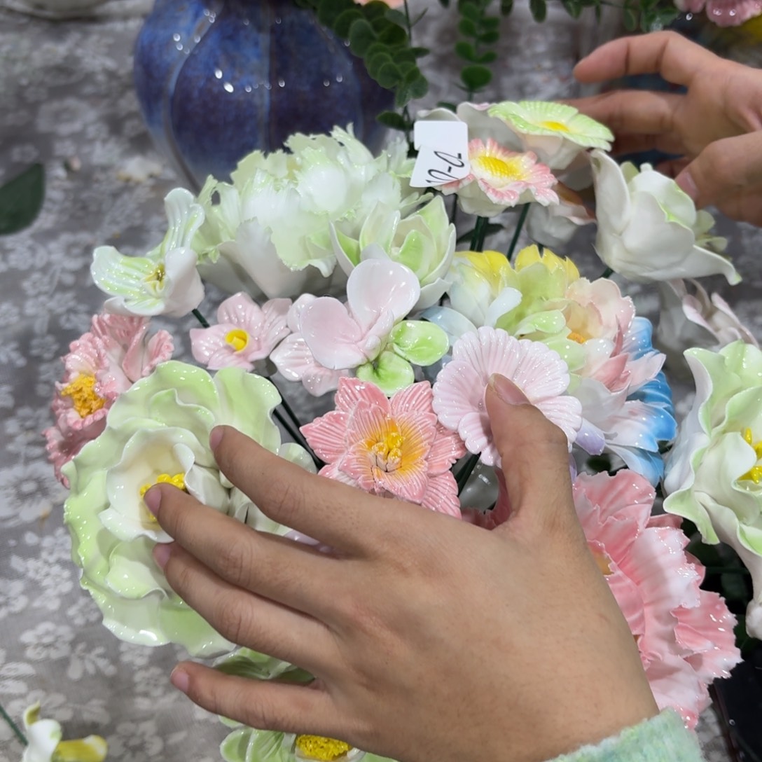 陶瓷花，20元发货，退款拉黑，1072