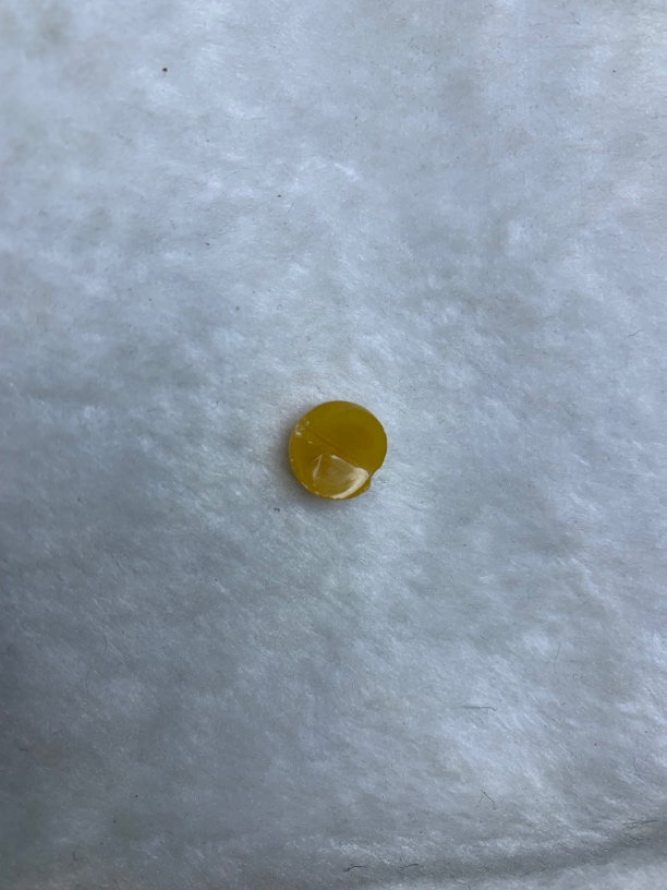 琥珀蜜蜡9mm鸡油黄单珠