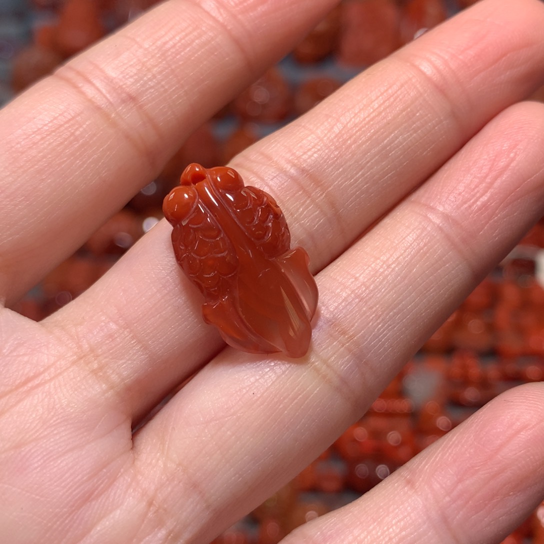 【闪购商品】未镶嵌放漏南红玛瑙