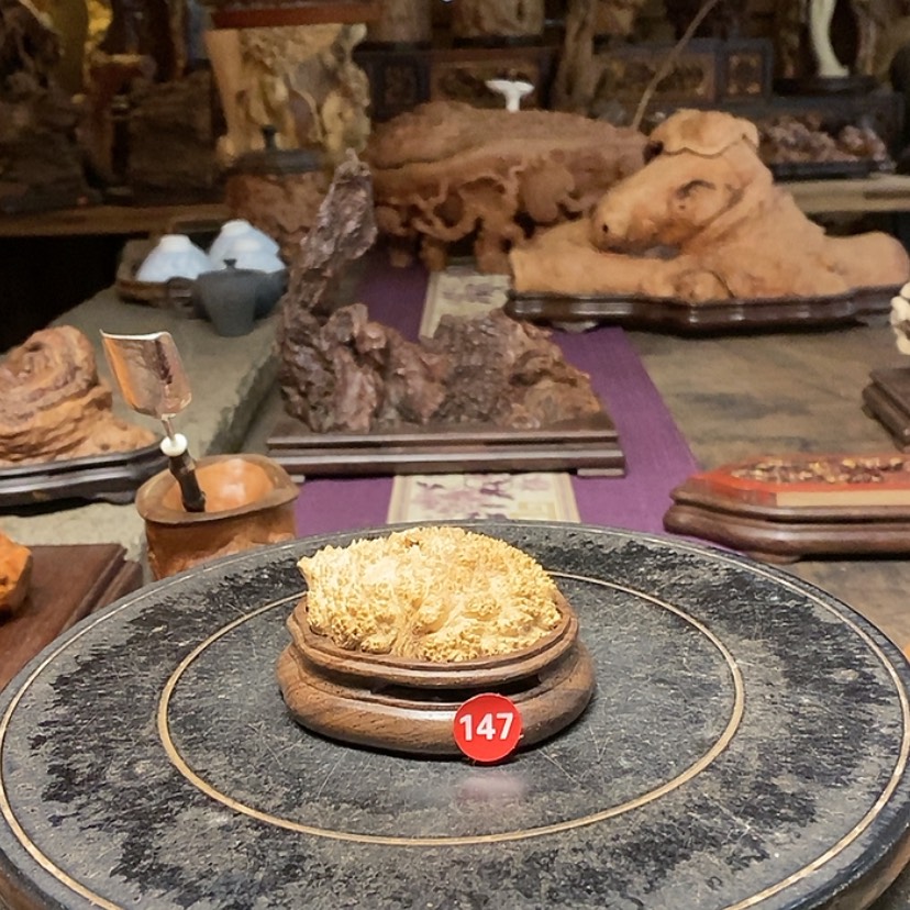 【闪购商品】147号黄金檀木香炉工艺