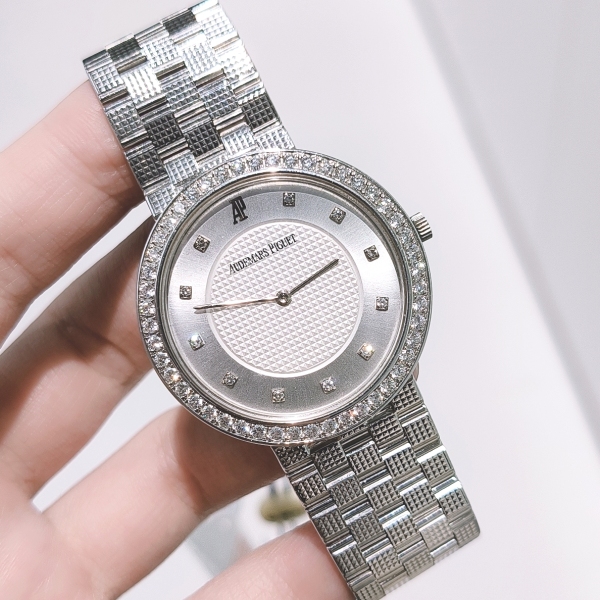 爱彼/手动机械/95新/表径33/C136240627024/250302YZ0015