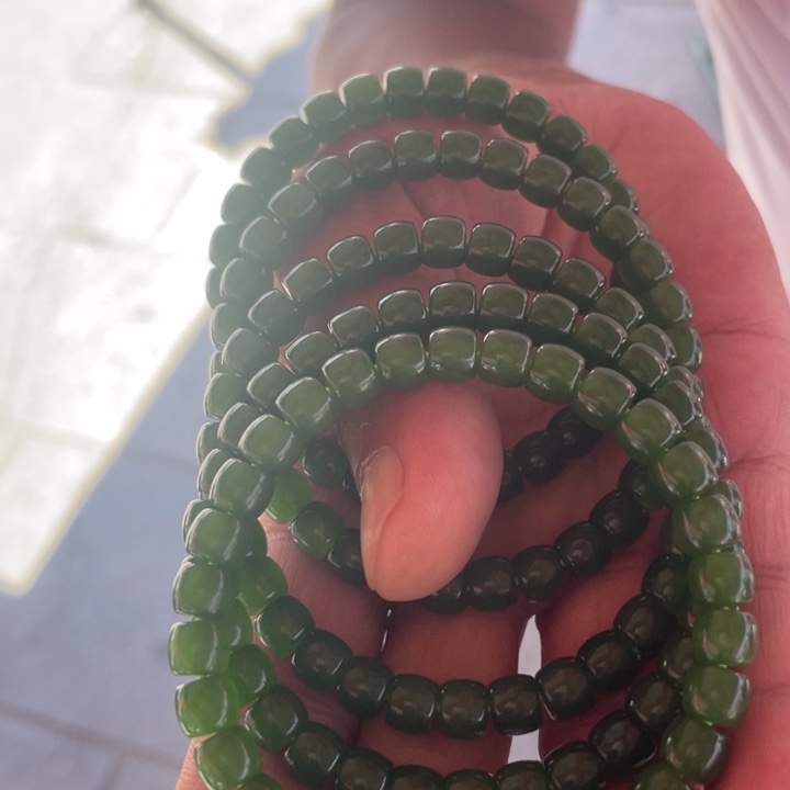 和田玉未镶嵌颈饰多样性发货，发其一