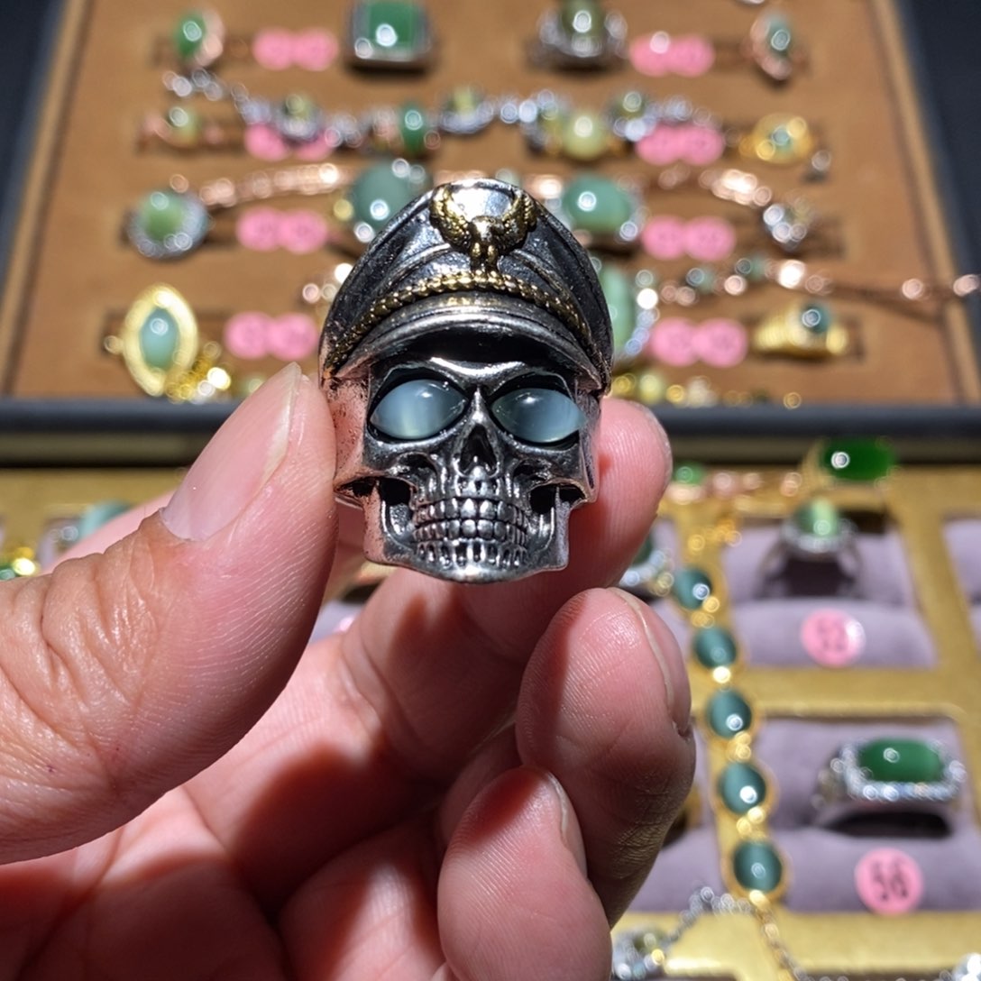 和田玉（碧玉）戒指未镶嵌