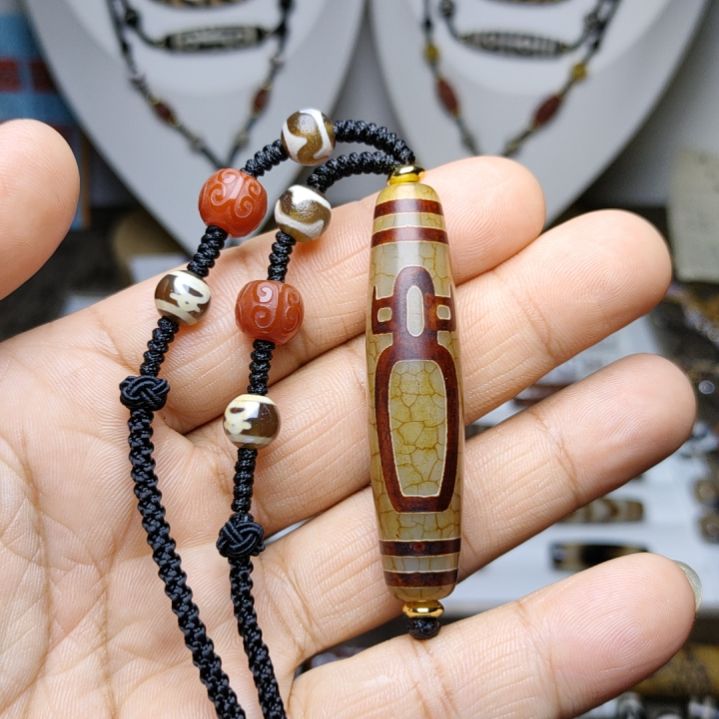 玛瑙/玉髓颈饰未镶嵌依*