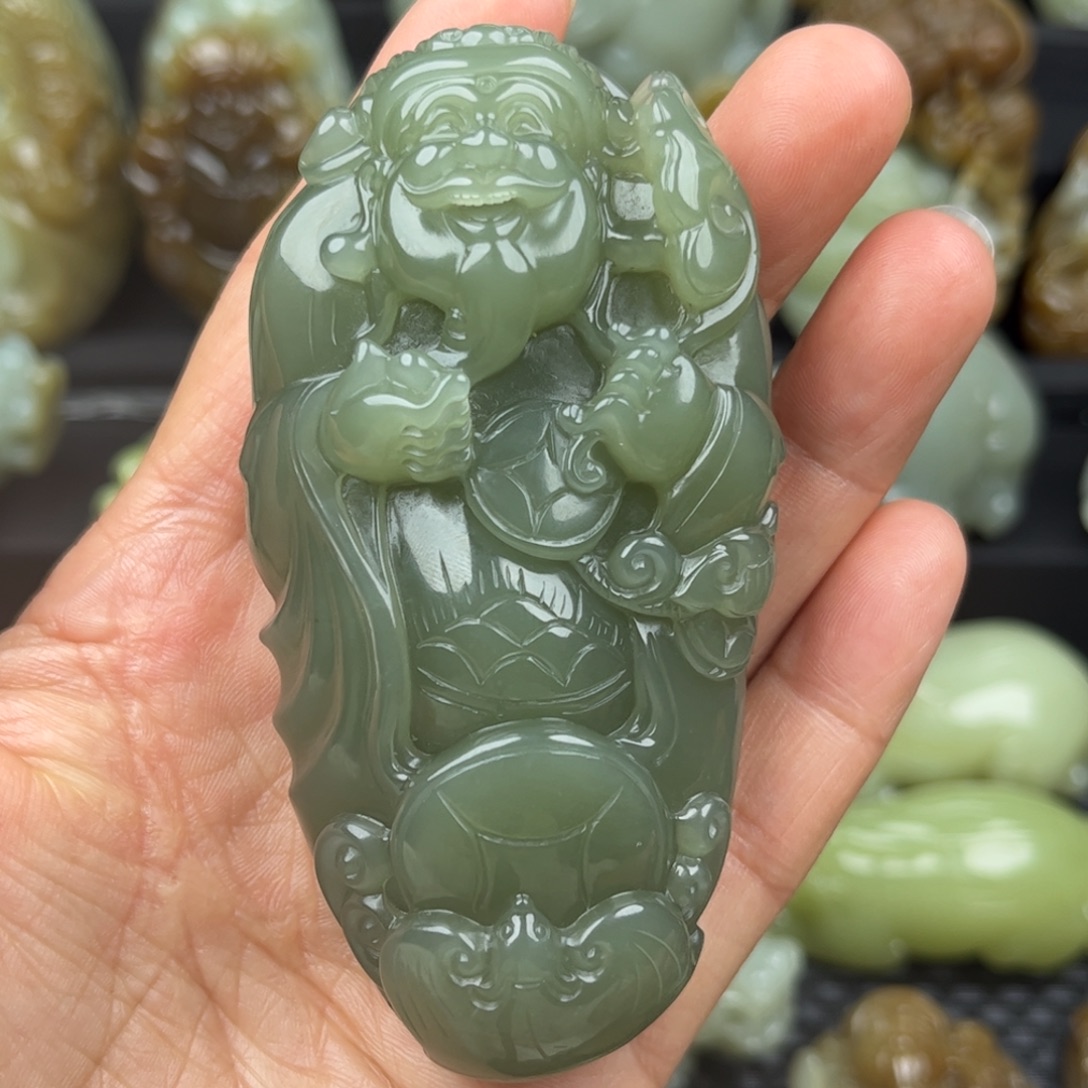 美***器和田玉未镶嵌把件