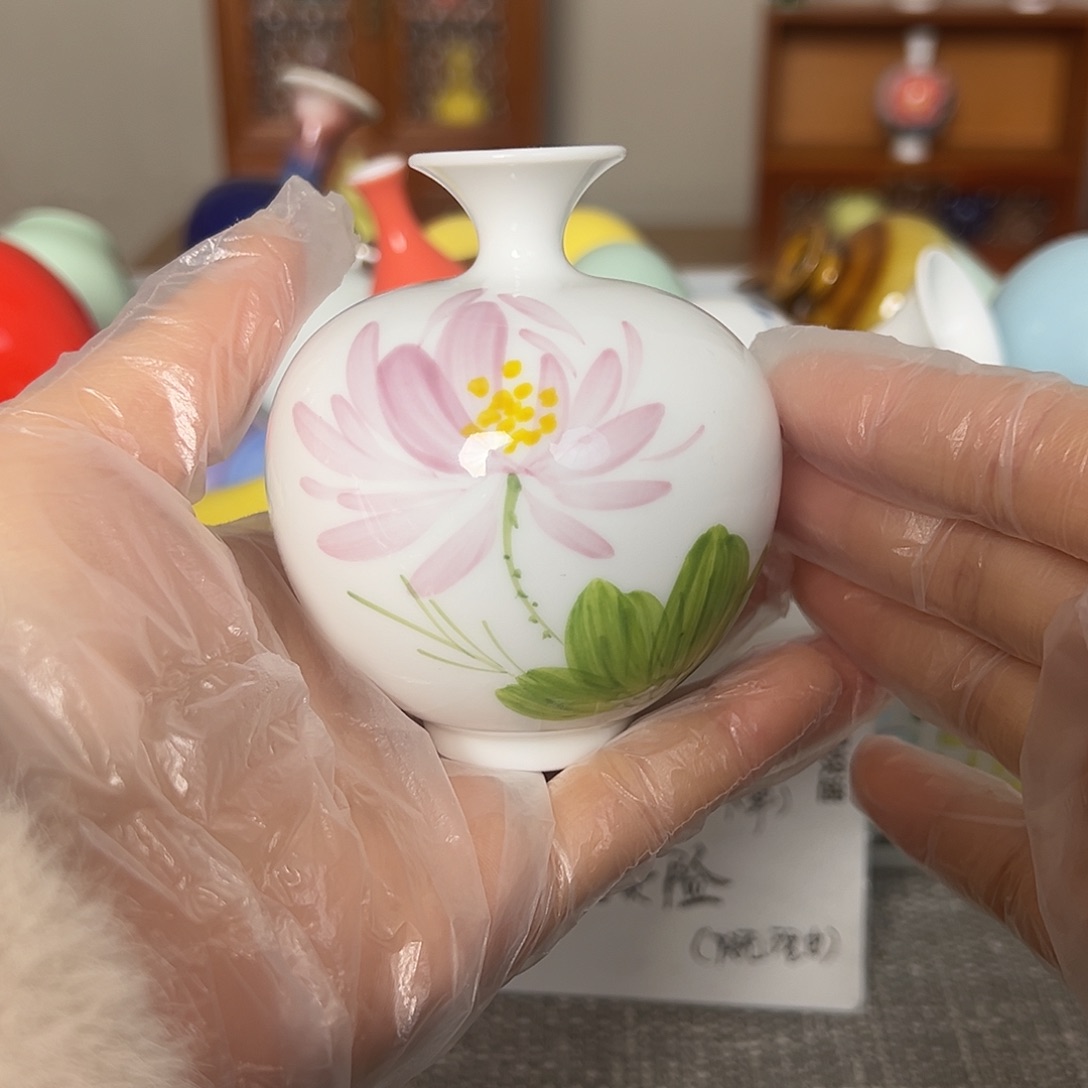 摆件景德镇陶瓷研究所学会