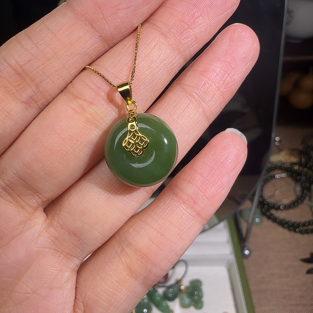 和田玉颈饰银S925镶嵌