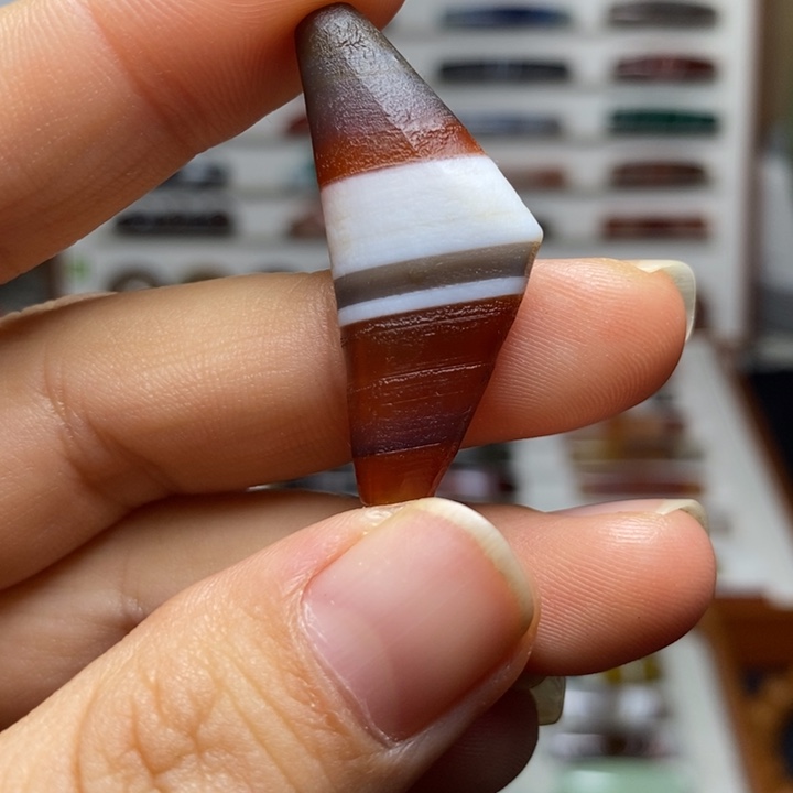 玛瑙/玉髓颈饰未镶嵌