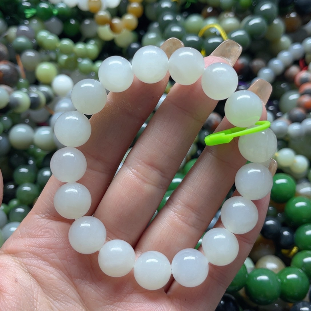 和田玉手链未镶嵌