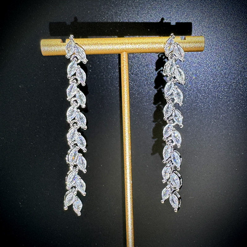 铜合金耳饰 超闪锆石麦穗耳环女轻奢新款个性独特长款耳钉耳饰品