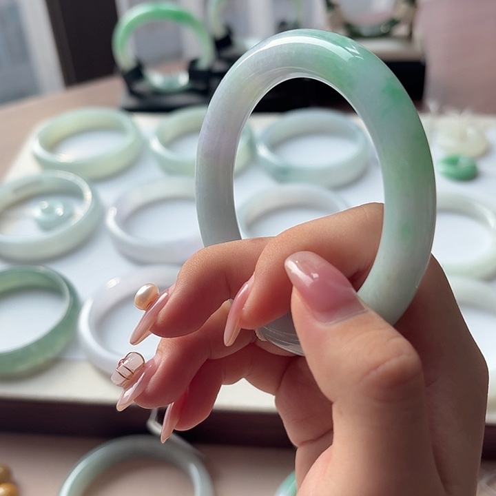 翡翠未镶嵌手镯（序号5）点菜看细节