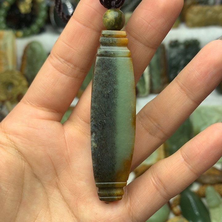 岫岩河磨玉（透闪石质玉）挂件未镶嵌@*琊