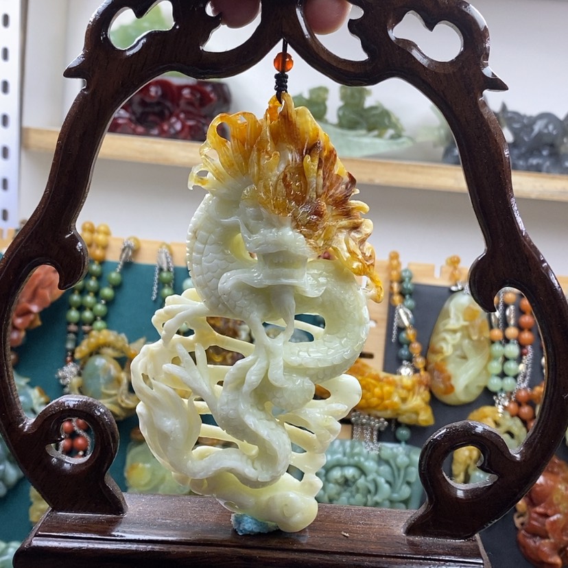 【闪购商品】蛇纹石玉摆件未镶嵌