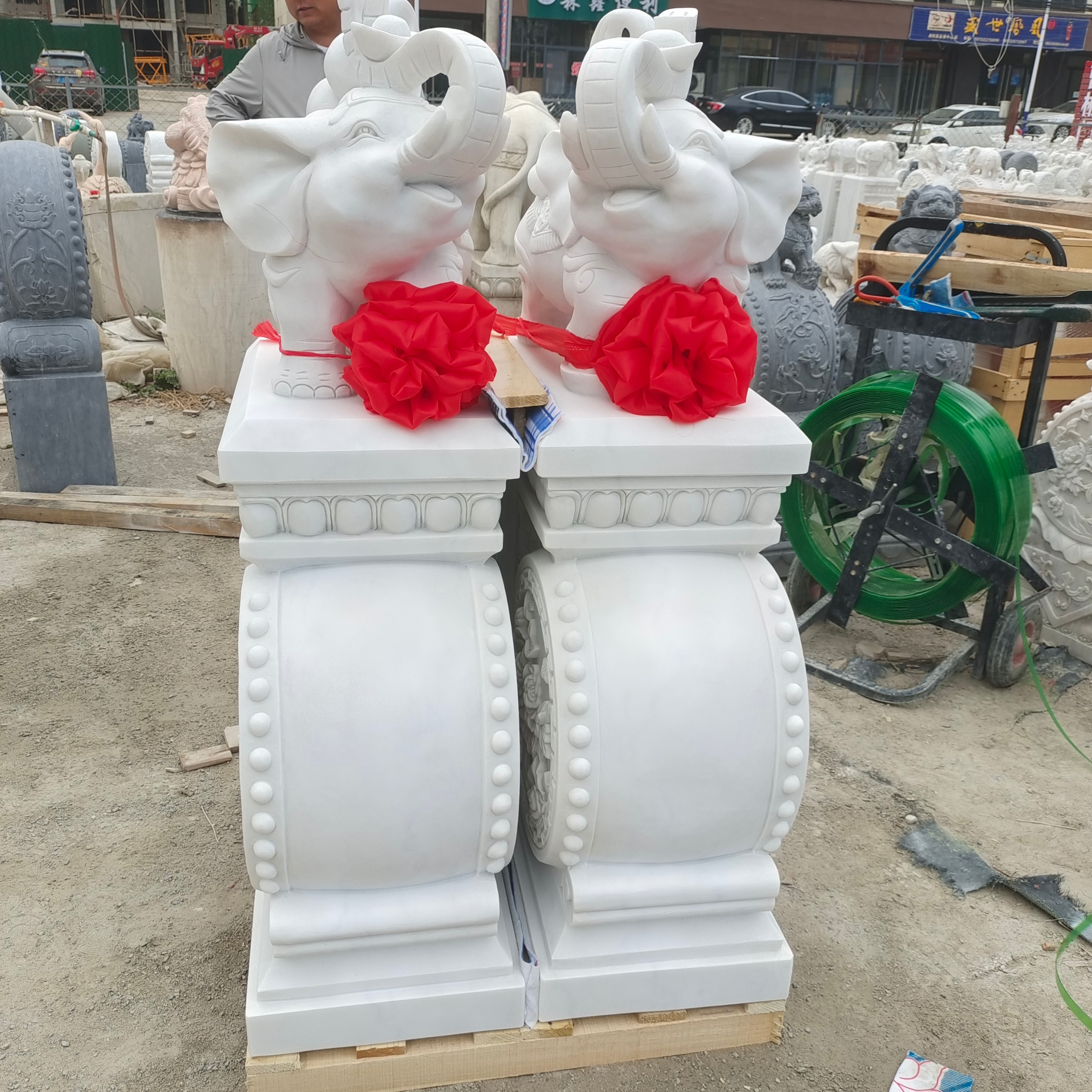 石雕门墩抱鼓石汉白玉大象门墩石鼓家用庭院门口装饰摆件（定金）