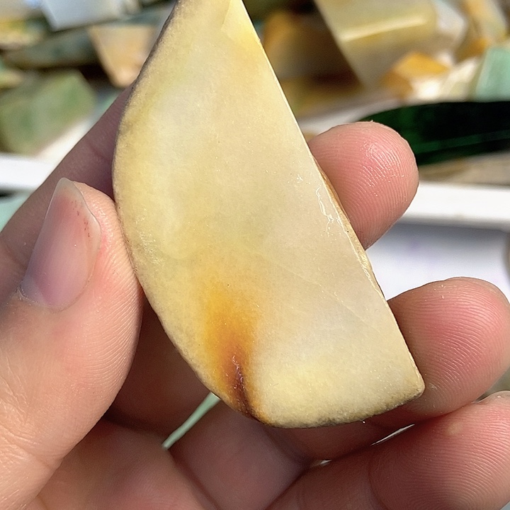 翡翠散珠天然翡翠A货挂件
