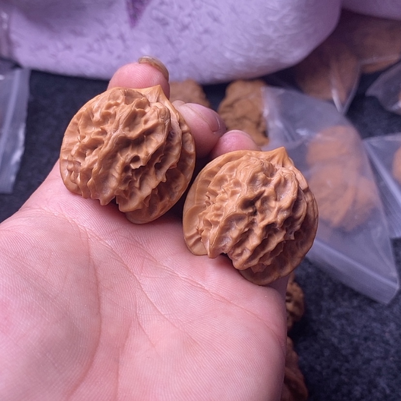 【闪购商品】文玩核桃吊坠39.5曹大龙