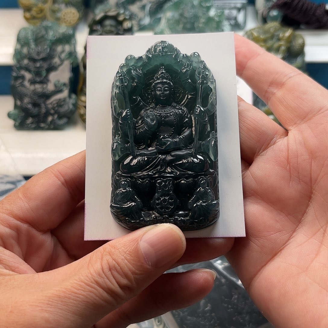 德***翡翠未镶嵌挂件天然翡翠