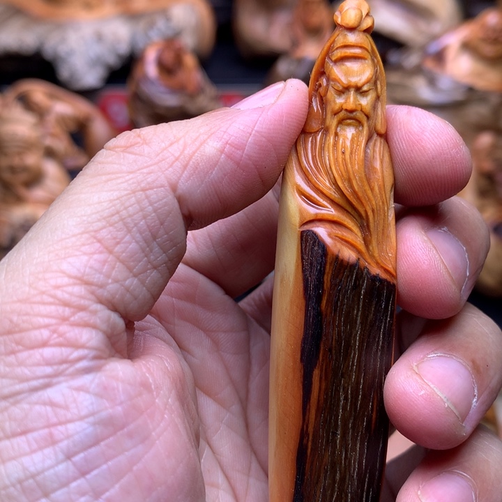 柏木（崖柏）崖柏陈化料手把件