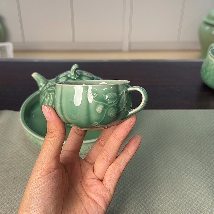 龙泉云间青瓷小米茶器