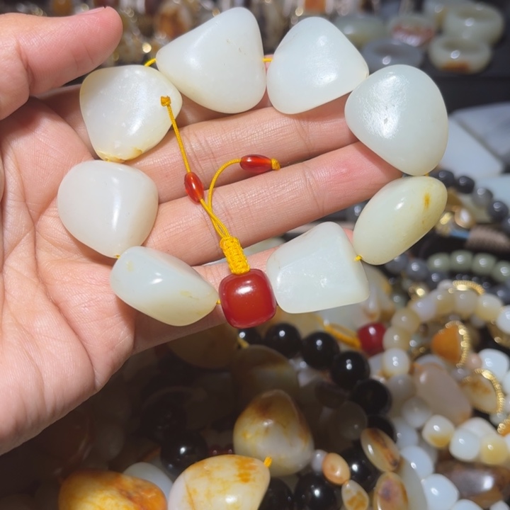 和田玉未镶嵌手链