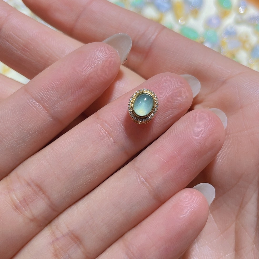 翡翠吊坠(不含链)18K金镶嵌