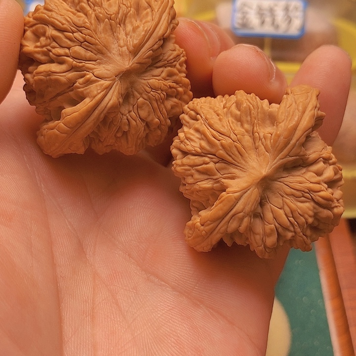 文玩核桃把件46全品粗筋堂虎