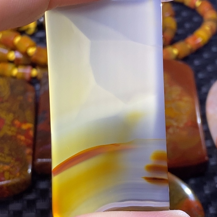 玛瑙/玉髓颈饰未镶嵌