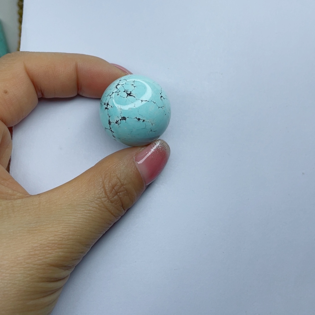 绿松石颈饰未镶嵌