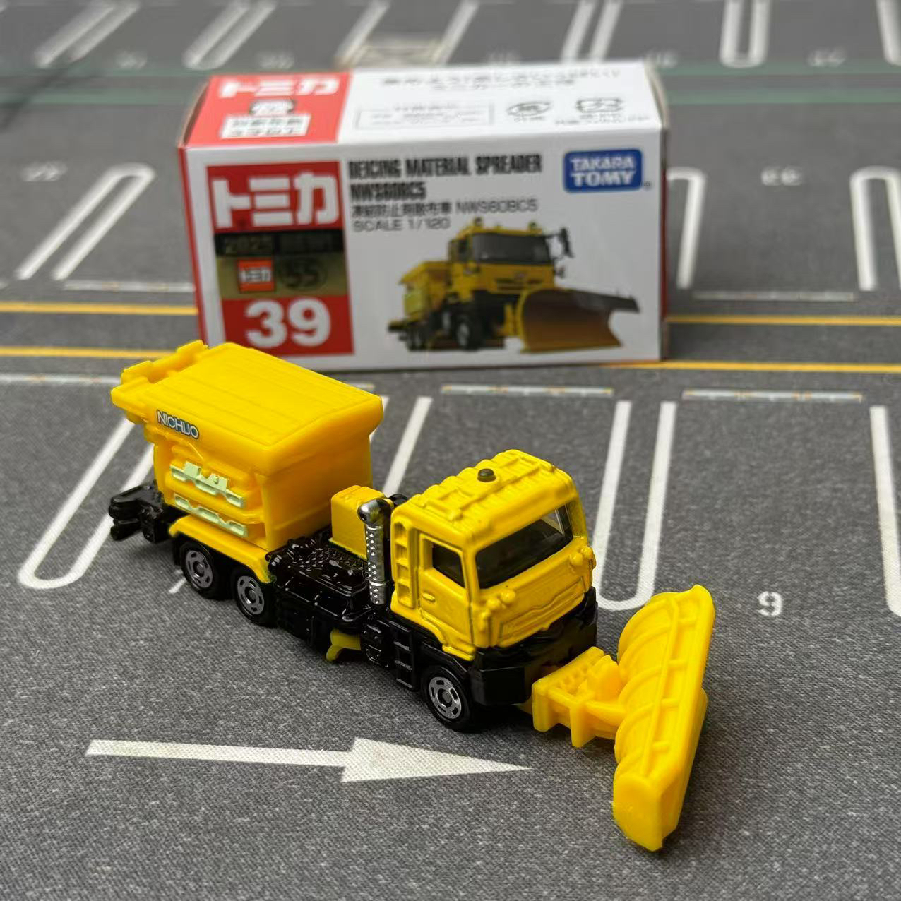 25年3月 港版新车贴多美卡tomica合金车 红白盒39号除雪车 融雪车
