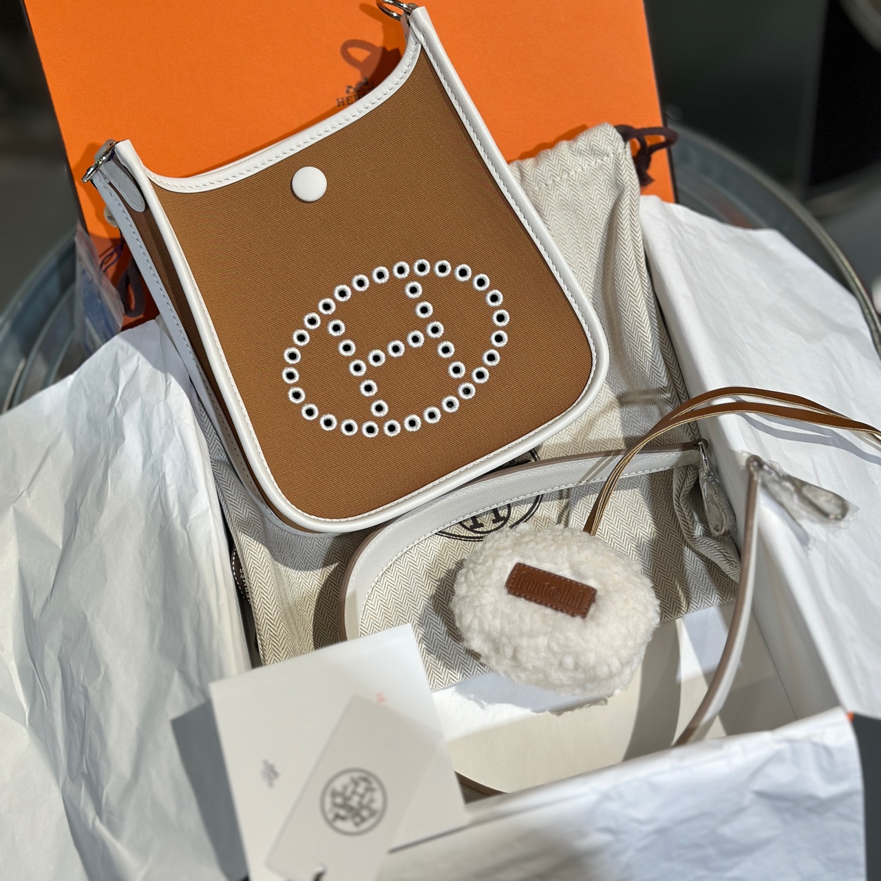 全新未使用 Hermes/爱马仕 W刻  Evelyne Neo16棕色拼白色边 银扣